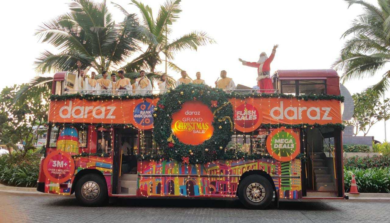 Christmas Carolling Bus with YES FM Daraz